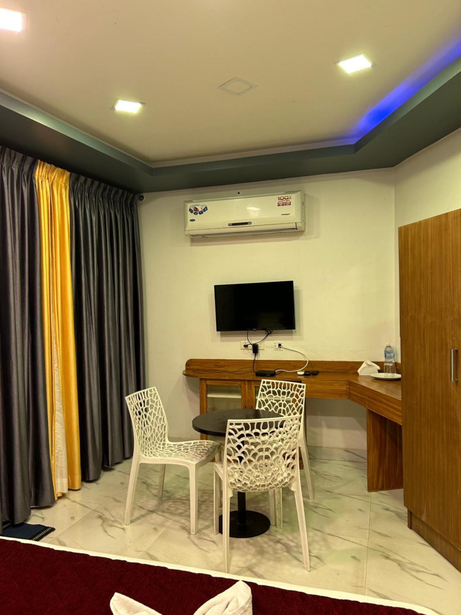 G Hotel Kottakuppam Exterior foto